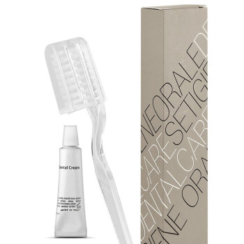 ORAL CARE KIT   "EASY" cardboard box